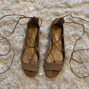 Sam Edelman tan wrap ankle sandals flats